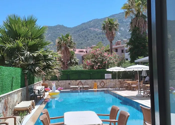 Turunc Barbaros Aparthotel 3*