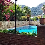 Turunc Barbaros Aparthotel 3*