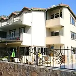 Turunc Barbaros Aparthotel 3*