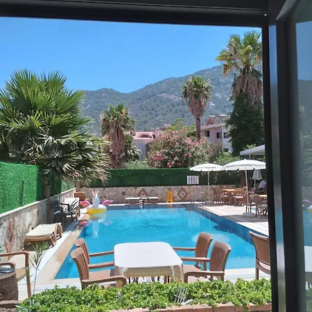 Turunc Barbaros Hotel apartamentowy 3*